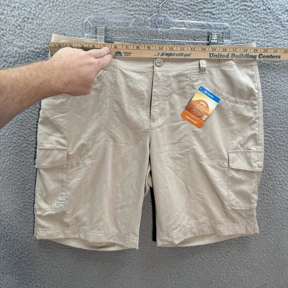 Columbia Shorts Womens 16 Tan Cloverdale Cargo Omni Shade Omni Wick Outdoors - Picture 3 of 9